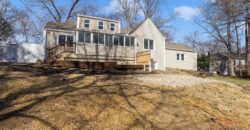 5707 N Robinhood Lane, Kansas City, MO 64151