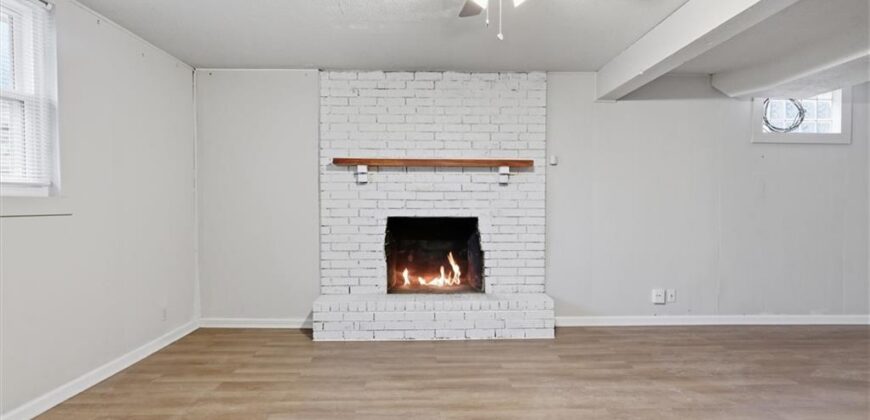 3601 56th Street, Kansas City, MO 64151