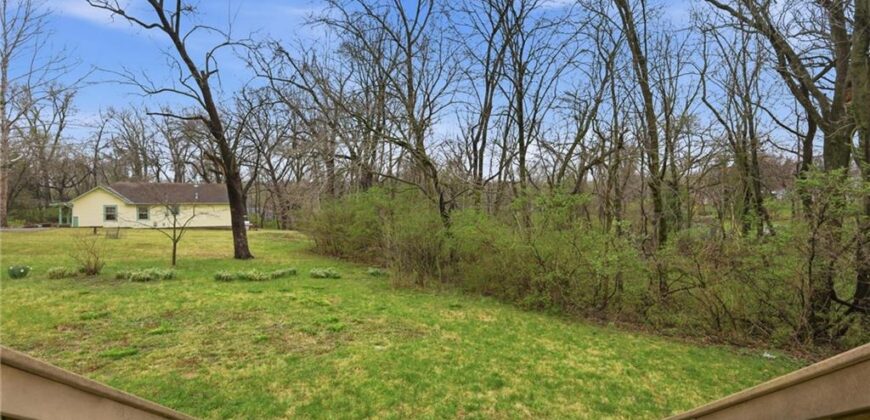 3601 56th Street, Kansas City, MO 64151