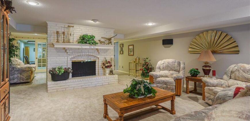 2303 Lynn Road, Excelsior Springs, MO 64024