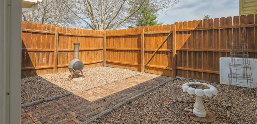 2303 Lynn Road, Excelsior Springs, MO 64024