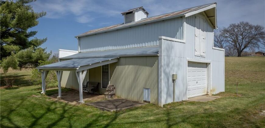 2303 Lynn Road, Excelsior Springs, MO 64024