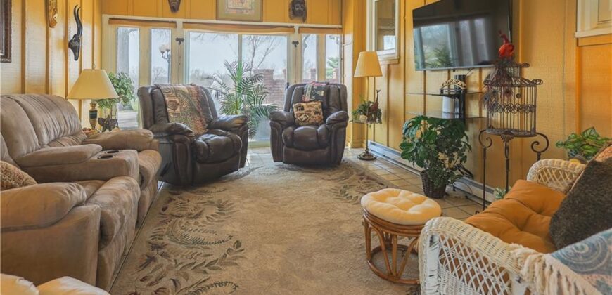 2303 Lynn Road, Excelsior Springs, MO 64024