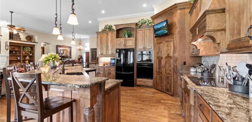 16108 Plattsburg Road, Kearney, MO 64060