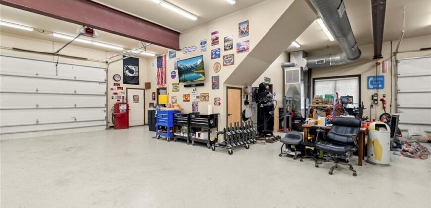 16108 Plattsburg Road, Kearney, MO 64060