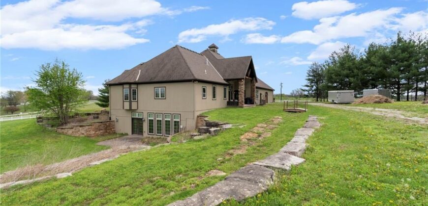 16108 Plattsburg Road, Kearney, MO 64060