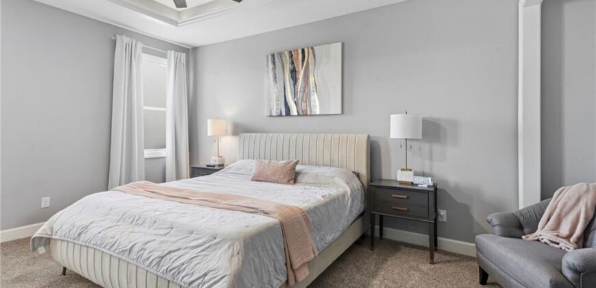 7425 NW Douglas Court, Parkville, MO 64152