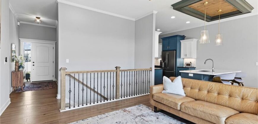 7425 NW Douglas Court, Parkville, MO 64152