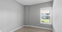 7425 NW Douglas Court, Parkville, MO 64152