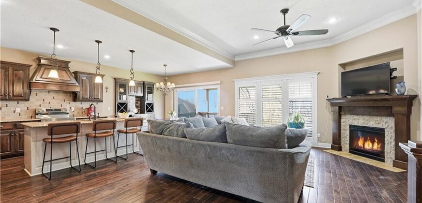 8806 N Norton Avenue, Kansas City, MO 64156