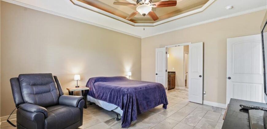 8806 N Norton Avenue, Kansas City, MO 64156