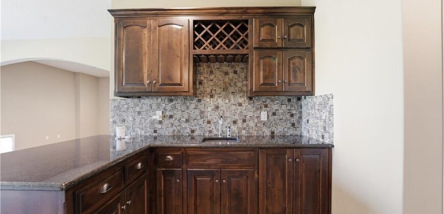 8806 N Norton Avenue, Kansas City, MO 64156