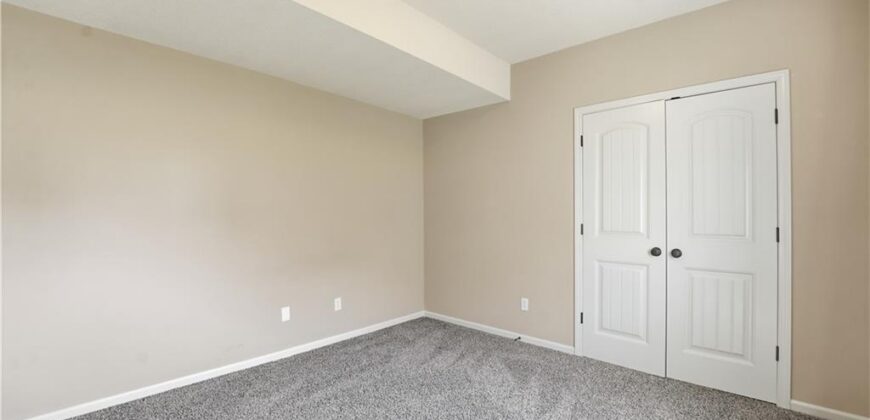 8806 N Norton Avenue, Kansas City, MO 64156