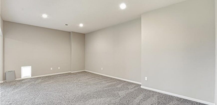 8806 N Norton Avenue, Kansas City, MO 64156