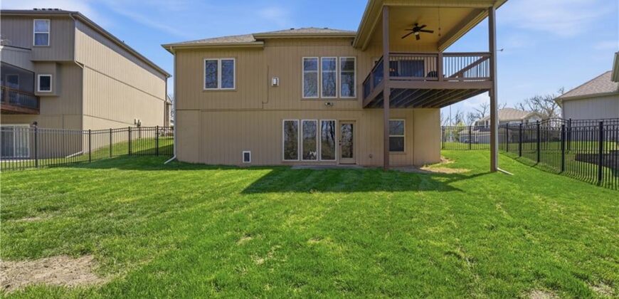 8806 N Norton Avenue, Kansas City, MO 64156