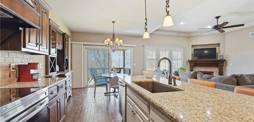 8806 N Norton Avenue, Kansas City, MO 64156