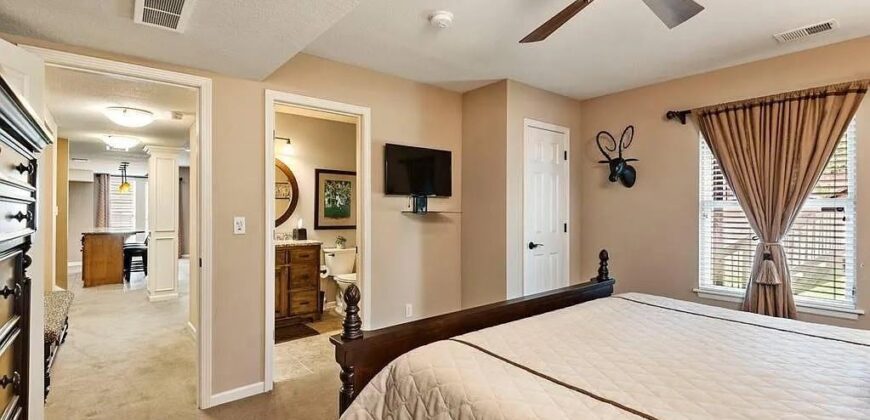 7320 NW 85th Terrace, Kansas City, MO 64153