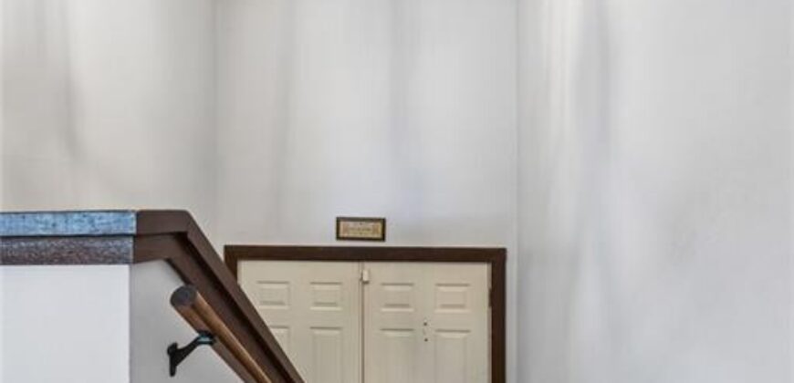 5735 N Oregon Avenue, Kansas City, MO 64151