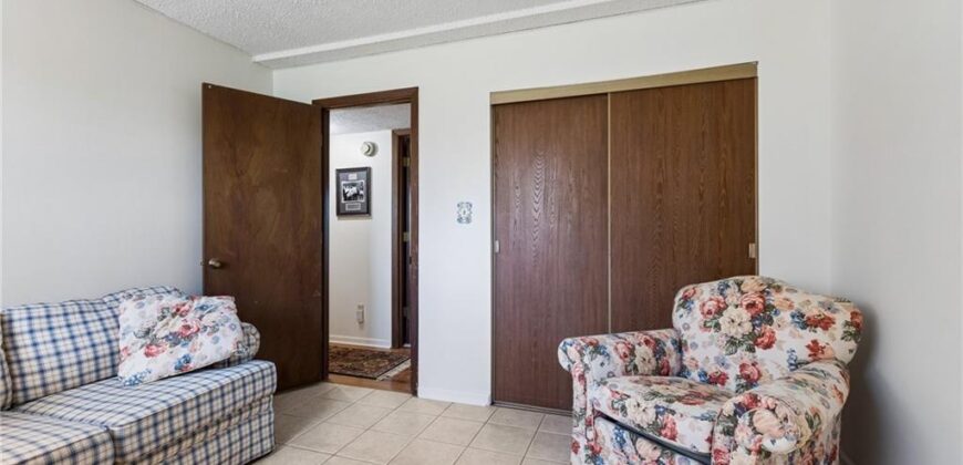 5735 N Oregon Avenue, Kansas City, MO 64151