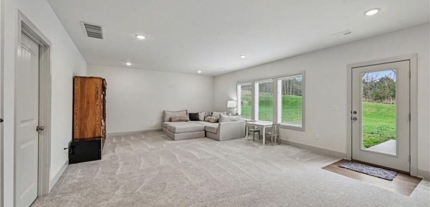 16655 NW 124th Street, Platte City, MO 64079