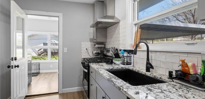 200 E Whittier Street, Claycomo, MO 64119