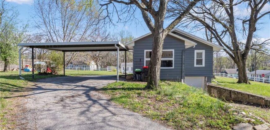 200 E Whittier Street, Claycomo, MO 64119