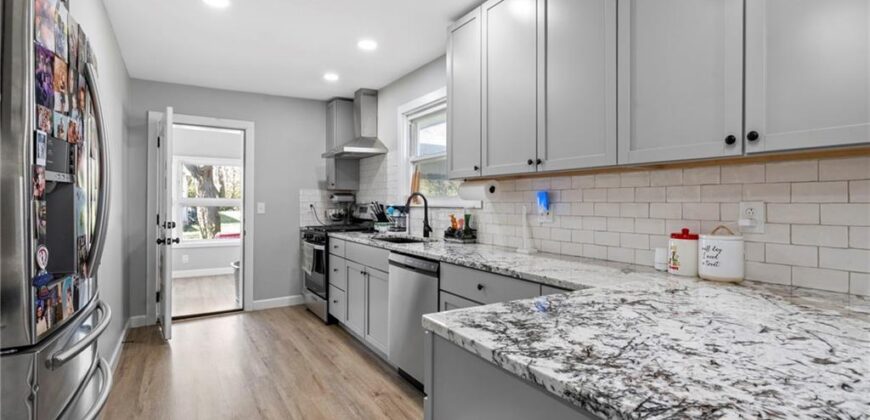 200 E Whittier Street, Claycomo, MO 64119