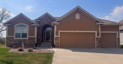 9920 N Manning Avenue, Kansas City, MO 64157