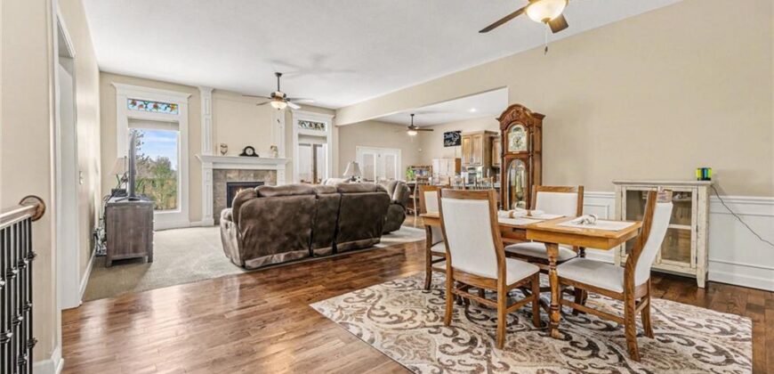 9920 N Manning Avenue, Kansas City, MO 64157