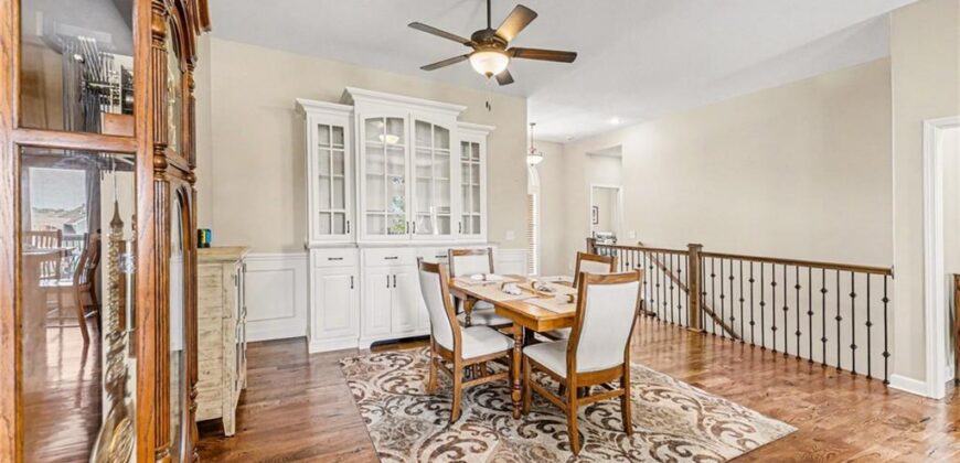 9920 N Manning Avenue, Kansas City, MO 64157