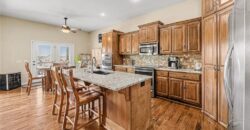 9920 N Manning Avenue, Kansas City, MO 64157