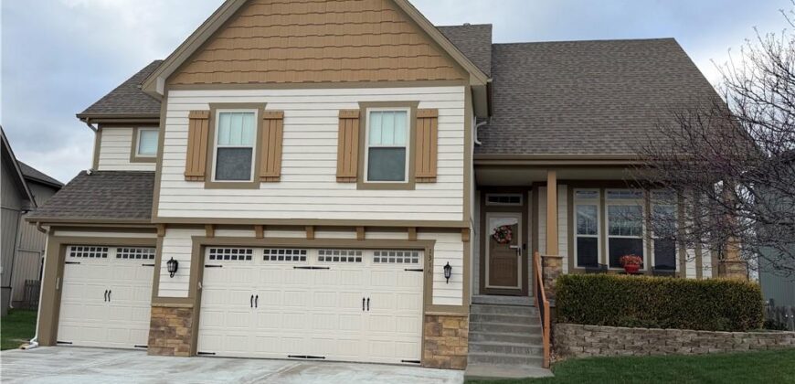 1316 NE 107th Street, Kansas City, MO 64155