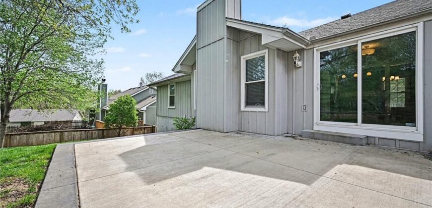 8529 N Virginia Avenue, Kansas City, MO 64155