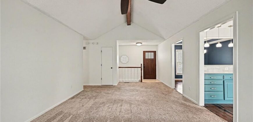 8529 N Virginia Avenue, Kansas City, MO 64155