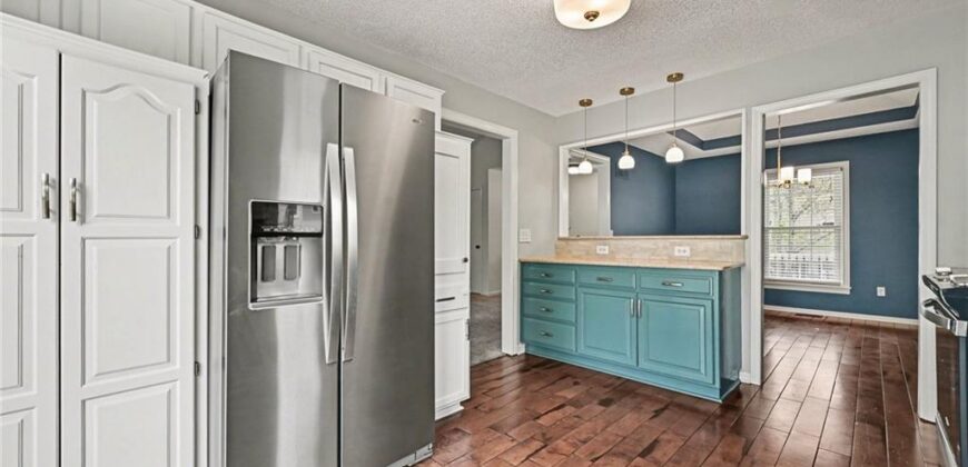 8529 N Virginia Avenue, Kansas City, MO 64155