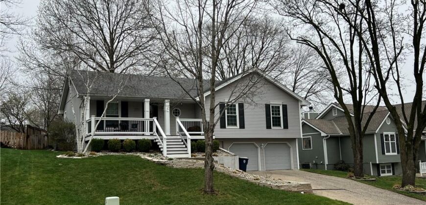 8529 N Virginia Avenue, Kansas City, MO 64155