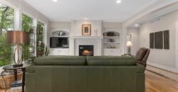 10200 Magnolia Lane, Parkville, MO 64152