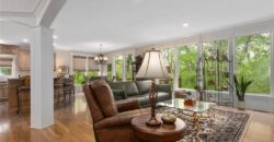 10200 Magnolia Lane, Parkville, MO 64152