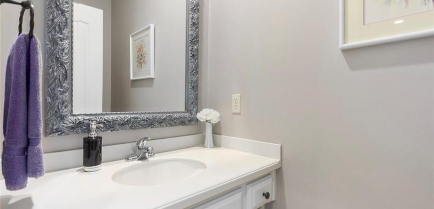 10200 Magnolia Lane, Parkville, MO 64152
