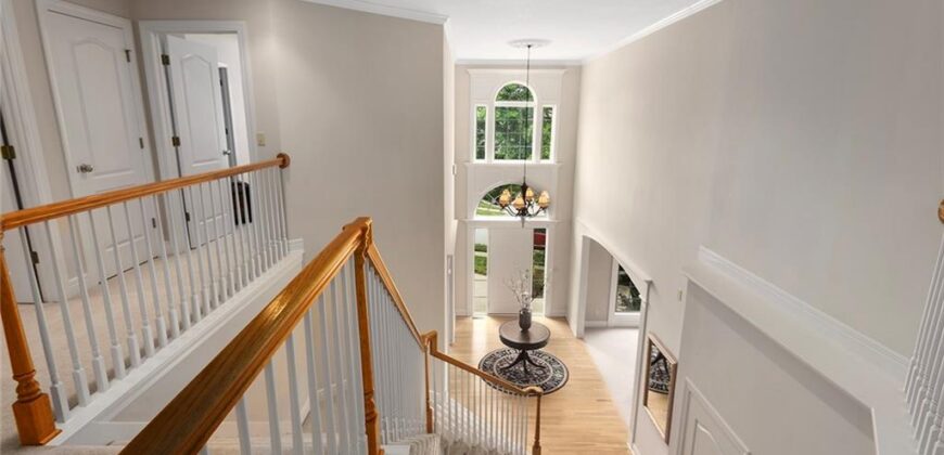 10200 Magnolia Lane, Parkville, MO 64152