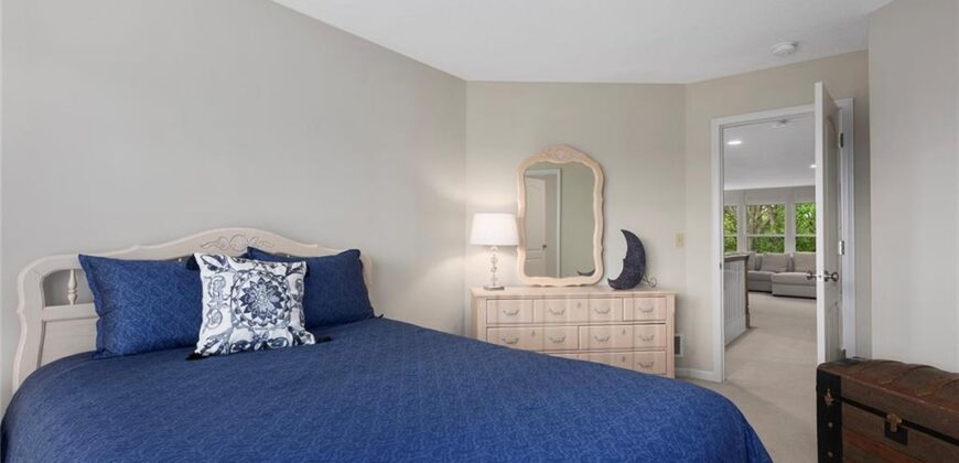 10200 Magnolia Lane, Parkville, MO 64152