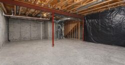 10200 Magnolia Lane, Parkville, MO 64152