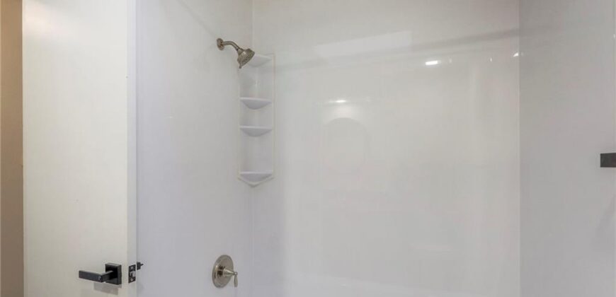 924 Shilo Court, Liberty, MO 64068