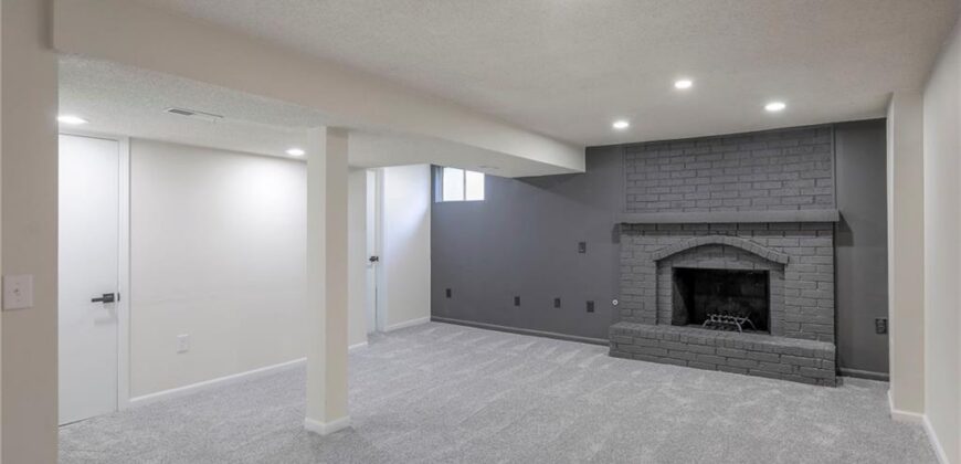 924 Shilo Court, Liberty, MO 64068