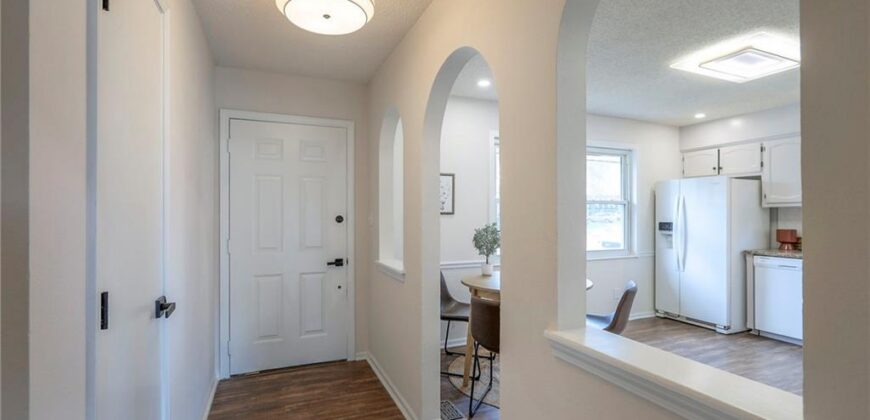 924 Shilo Court, Liberty, MO 64068