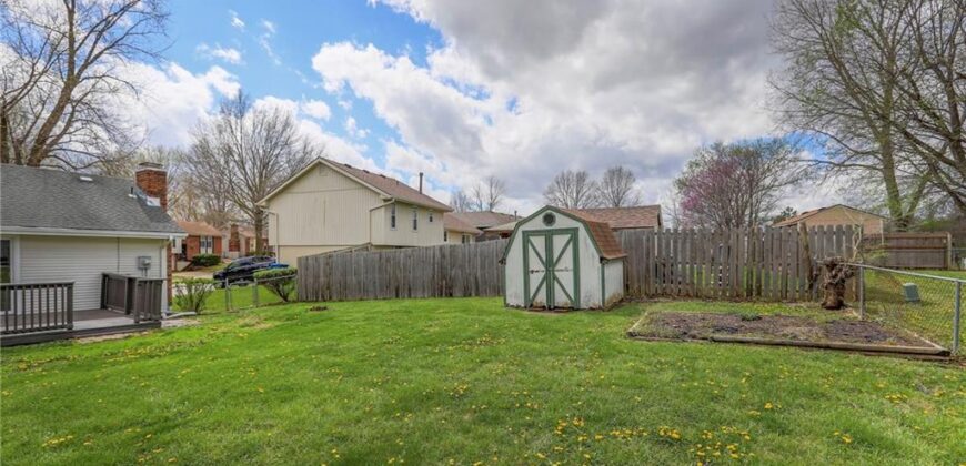 924 Shilo Court, Liberty, MO 64068