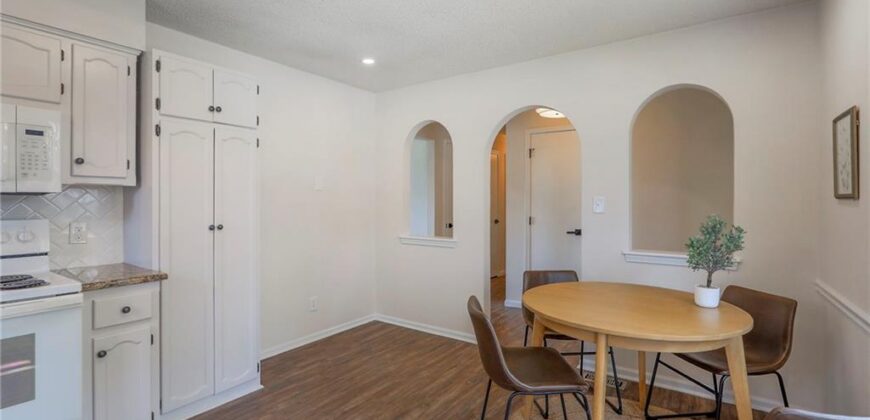 924 Shilo Court, Liberty, MO 64068