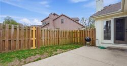 8205 NW Bradford Court, Kansas City, MO 64151