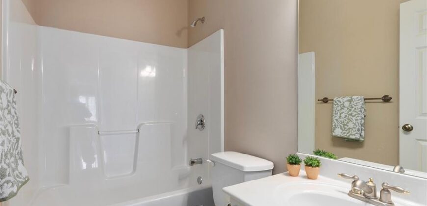 8915 NE 94th Terrace, Kansas City, MO 64157