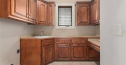 8915 NE 94th Terrace, Kansas City, MO 64157